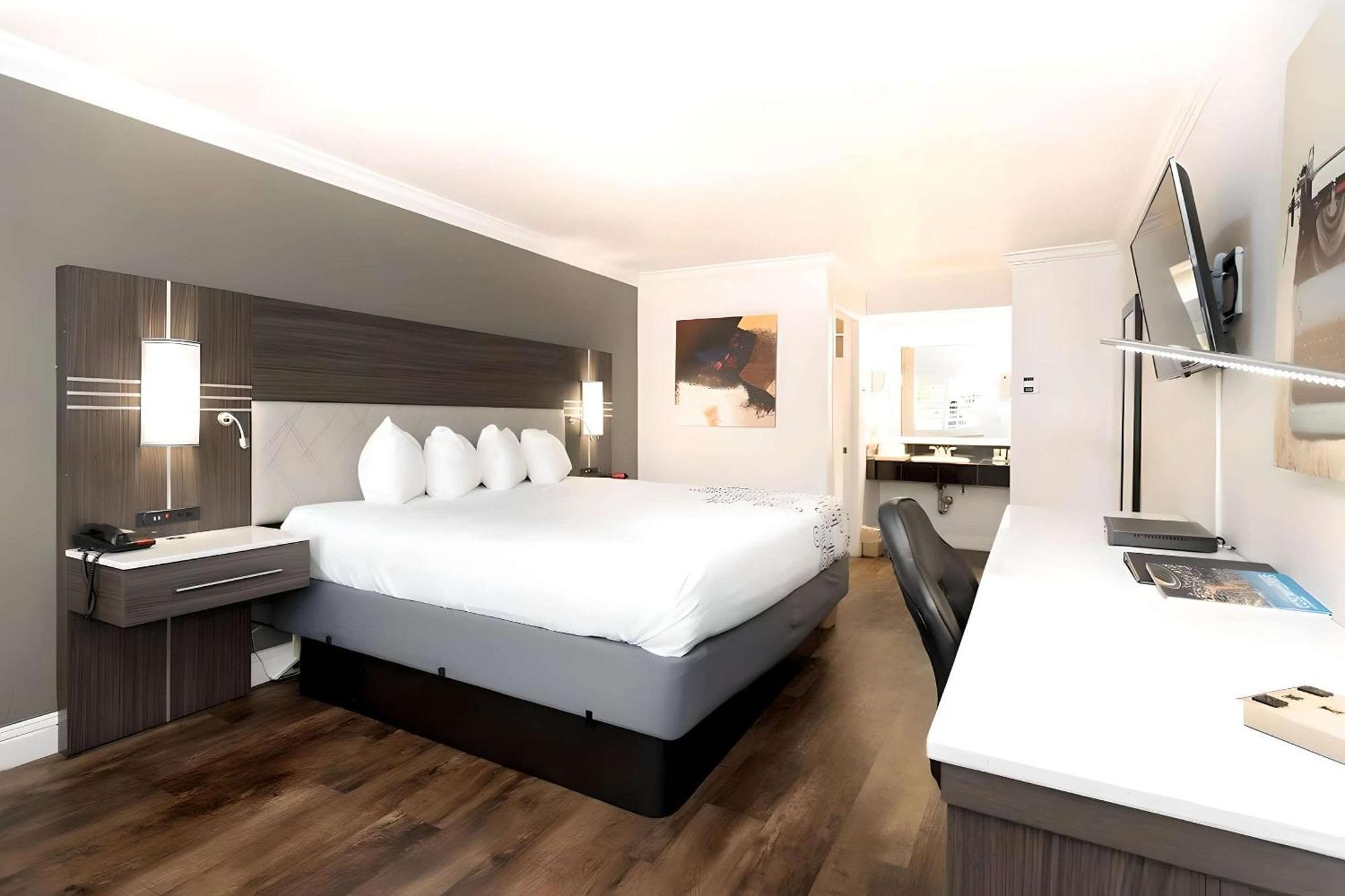 Rodeway Inn San Jose Hwy-101 Tully Rd Exit Экстерьер фото