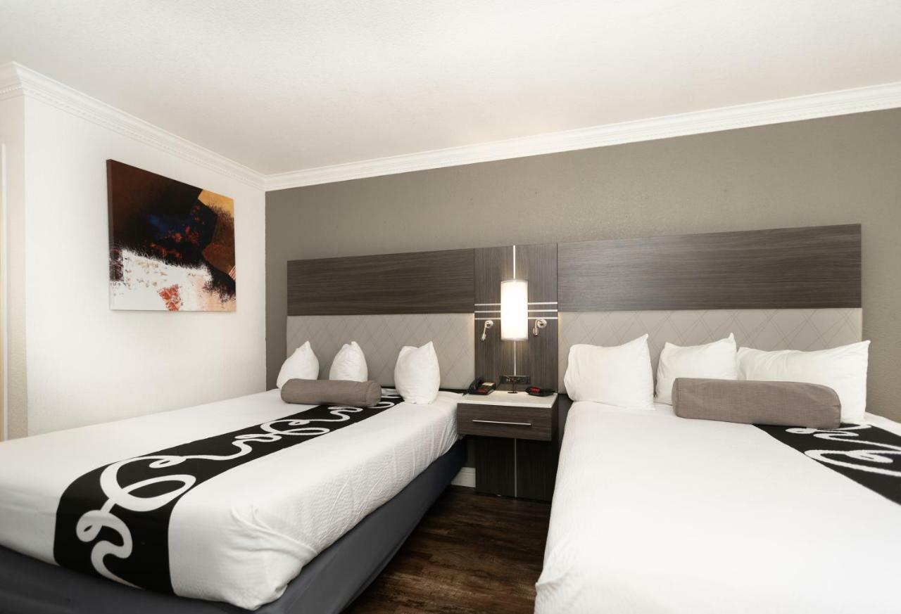 Rodeway Inn San Jose Hwy-101 Tully Rd Exit Экстерьер фото